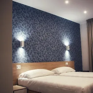 https://lumarooms-bb.taorminaitalyhotels.com
